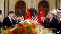 Tư liệu: TT Trump và Chủ tịch TQ Tập Cận Bình tại cuộc gặp song phương tại Hôi nghị G20 ở Buenos Aires, Argentina, ngày 1/12/2018. (AP Photo/Pablo Martinez Monsivais, File)
