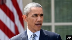Oq uyda so'zlagan Barak Obamaning aytishicha, bitimga ko'ra, Eron yadro dasturi keskin cheklanadi va izchil xalqaro tekshiruvlarga eshiklarini ochib beradi.