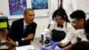 Obama yoshlar uchun yangi grantlar dasturini e'lon qildi