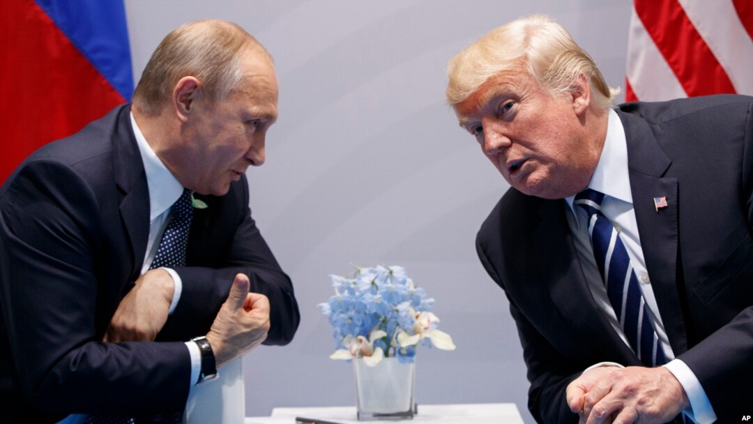 A lokacin da shugaba Trump yake ganawa da Putin a taron G20 a Jamus.Yuli 7, 2017, in Hamburg. 