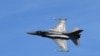 Архівне фото: Польський літак F-16 на авіаційному шоу, 2019 рік 