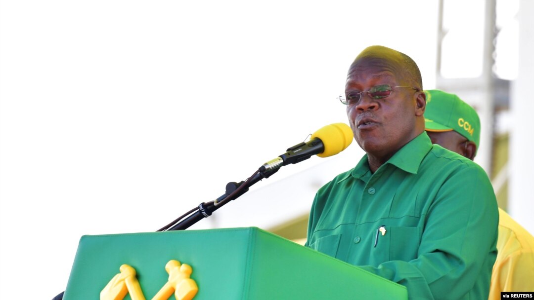 Tanzania's President John Magufuli addresses his supporters during his presidential campaign rally at the Tanganyika Parkers Grounds in Kawe in Dar es Salaam, Oct. 14, 2020. (Presidential Press Service/Handout)