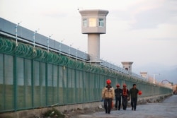 Xitoyning bildirishicha, bu kabi lagerlar terrorizmga qarshi choradir