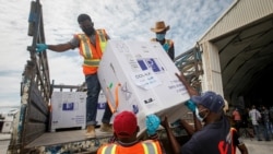 VOA Asia - US pressured for more vaccine to world