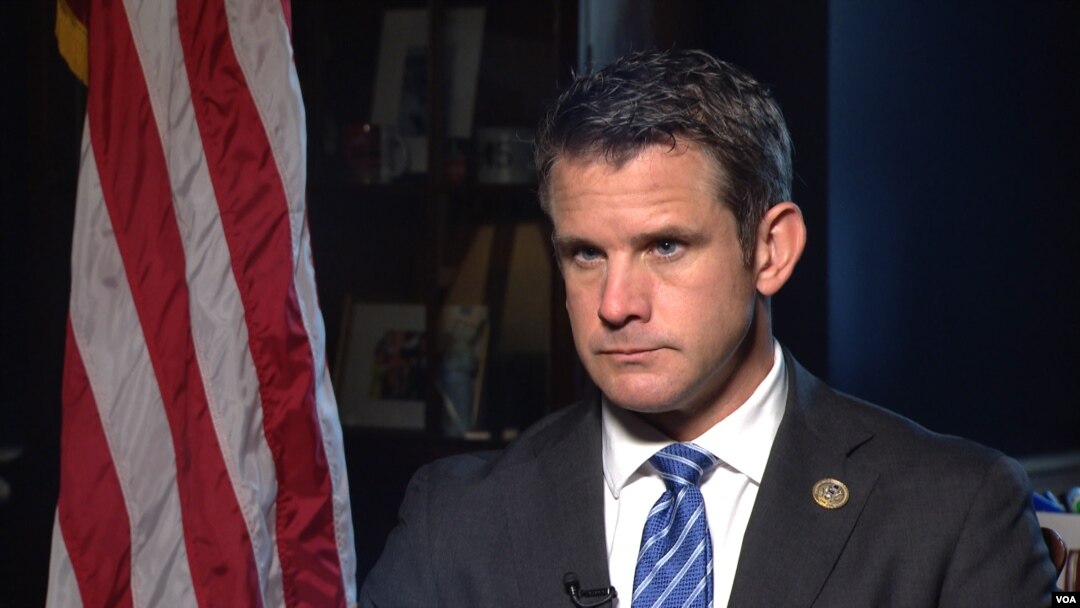 Illinois eyaletinden Cumhuriyetçi Partili Temsilciler Meclisi Üyesi Adam Kinzinger 