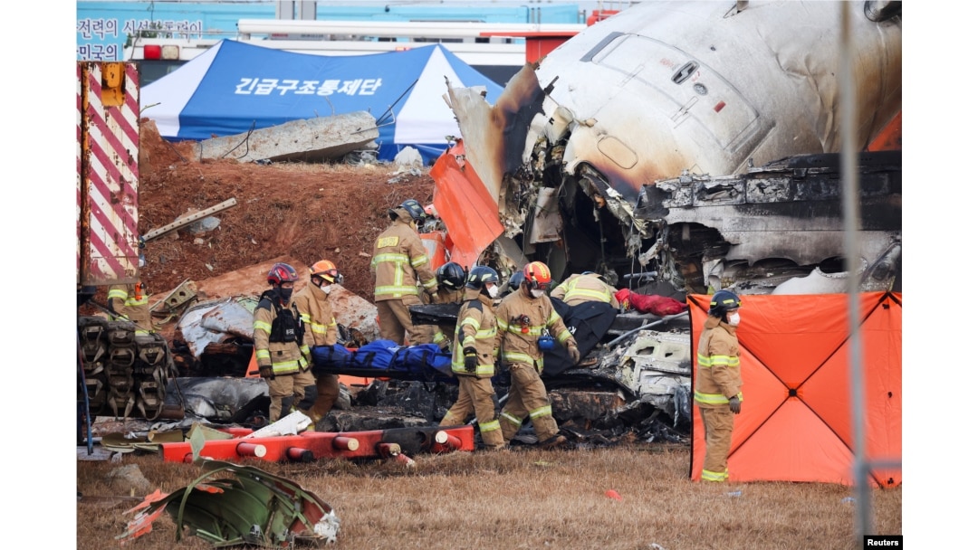 In photos: South Korea plane crash