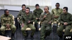 ཨུ་རུ་སུའི་དམག་དཔུང་གི་དམག་མི་ཡིན་པའི་ཕྱི་རྒྱལ་གྱི་དམག་མི་ཡུཀ་རེན་གྱིས་འཛིན་བཟུང་བྱས་རྗེས་དམག་འཁྲུག་གི་བཙོན་དུ་བཅུག་པ།